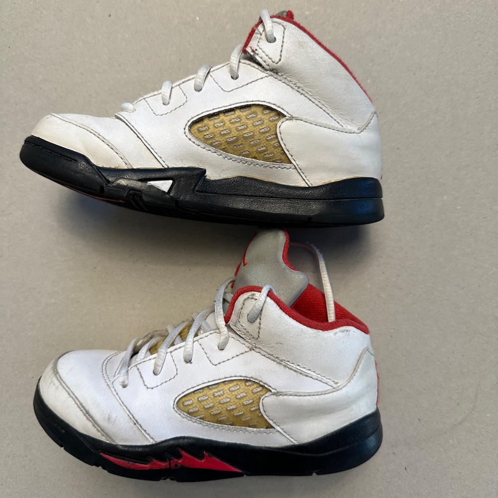 Retro Jordan 5 - Kids Sneaker